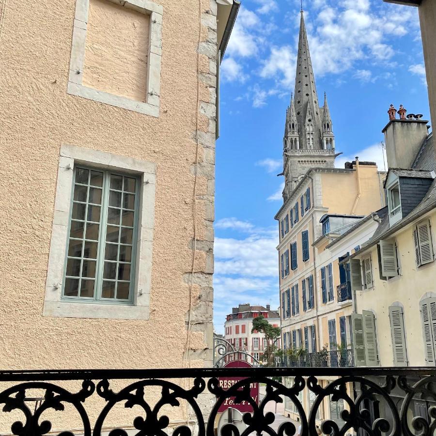 Quartier Historique Et Populaire Du Chateau De פאו מראה חיצוני תמונה